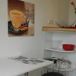 Heinrich-Heine-Straße App 09 - Parkblick