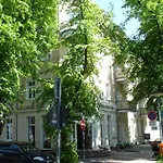 Heinrich-Heine-Straße App 09 - Parkblick